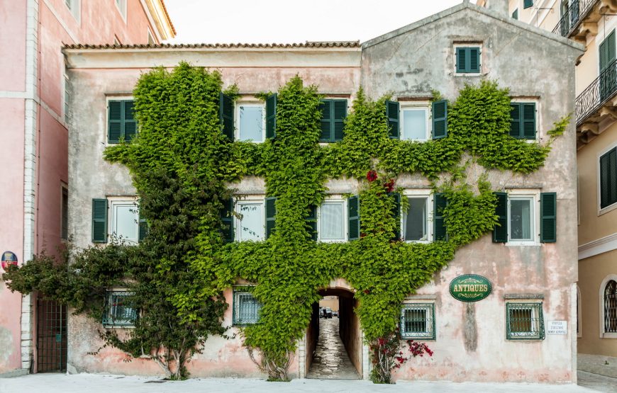 The Durrells in Corfu Town